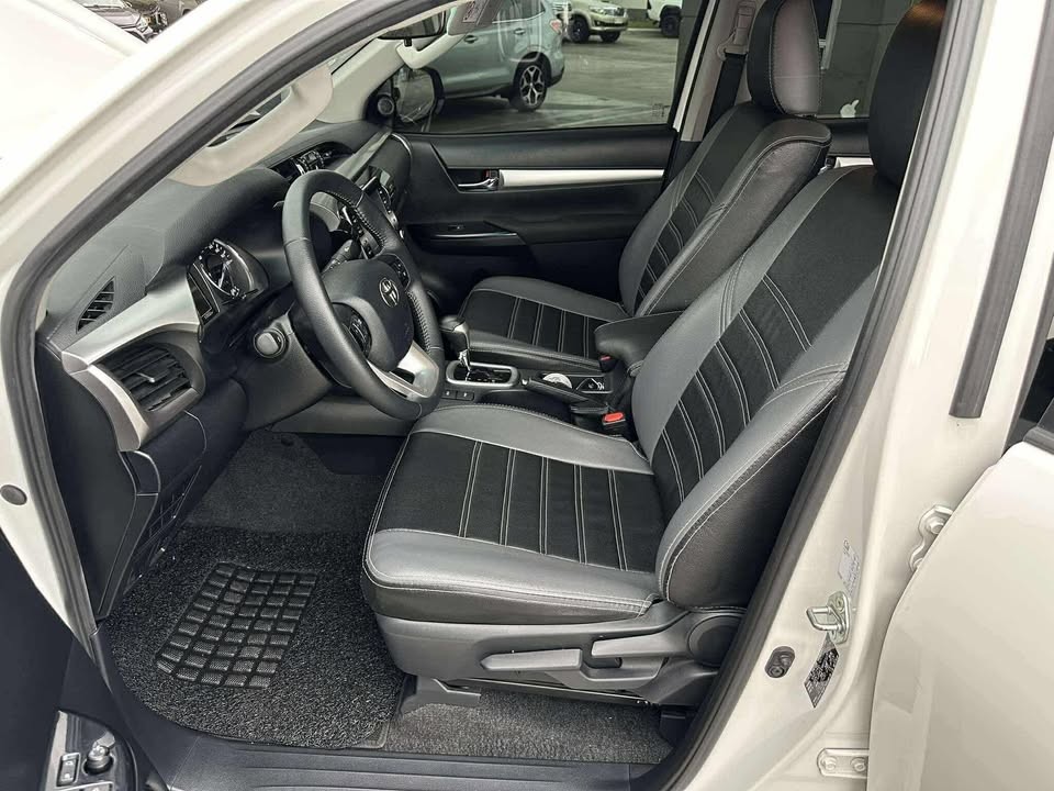 Used 1
                    TOYOTA
                     for Sale Image