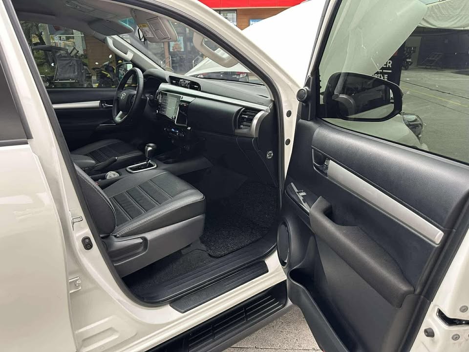 Used 1
                    TOYOTA
                     for Sale Image