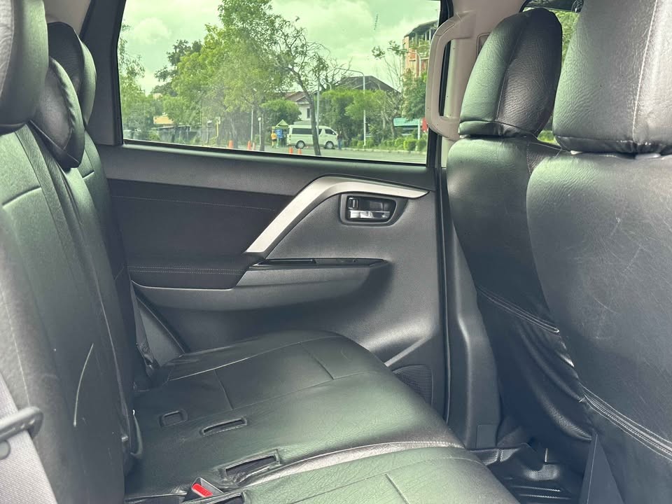 Used 1
                    MITSUBISHI
                     for Sale Image