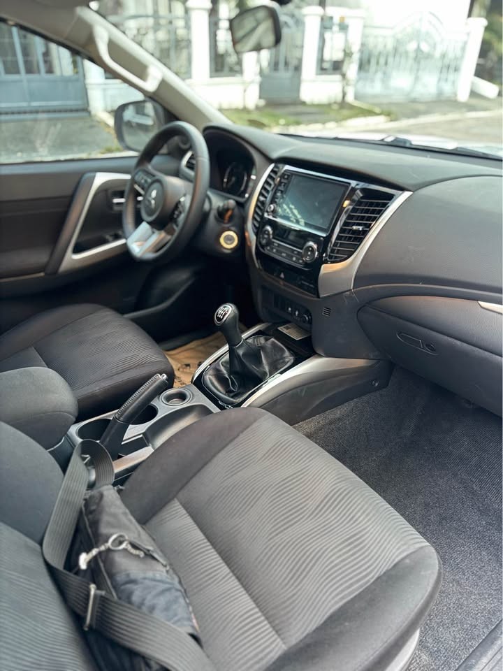 Used 1
                    MITSUBISHI
                     for Sale Image