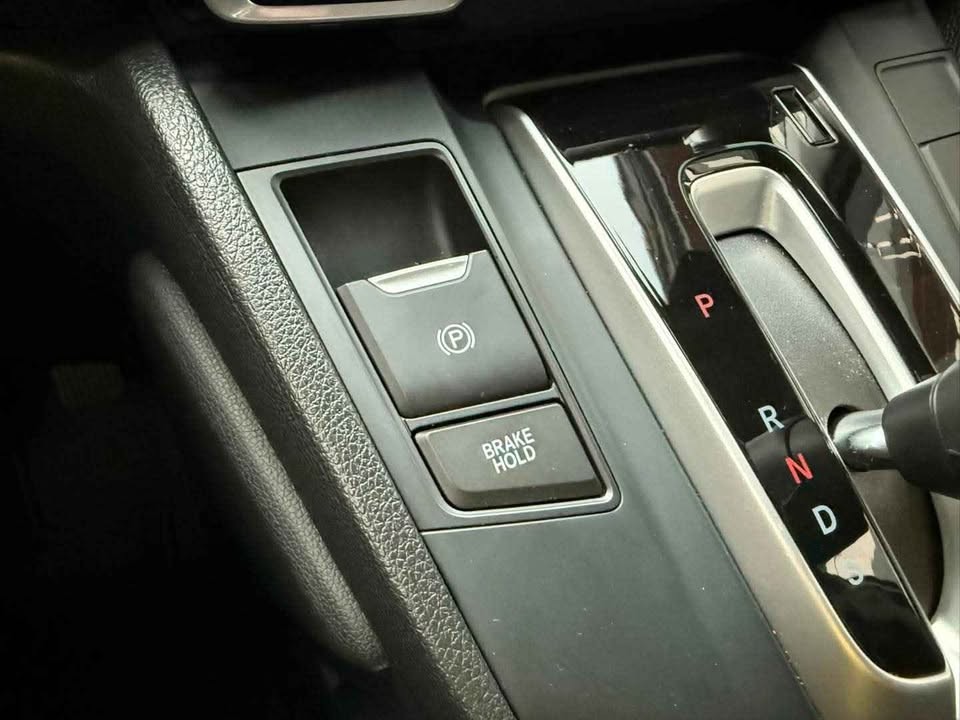 Used 1
                    HONDA
                     for Sale Image