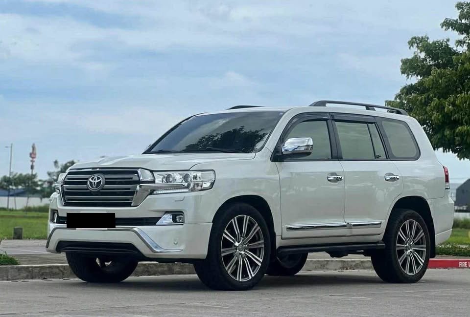 Used 1
                    TOYOTA
                     for Sale Image