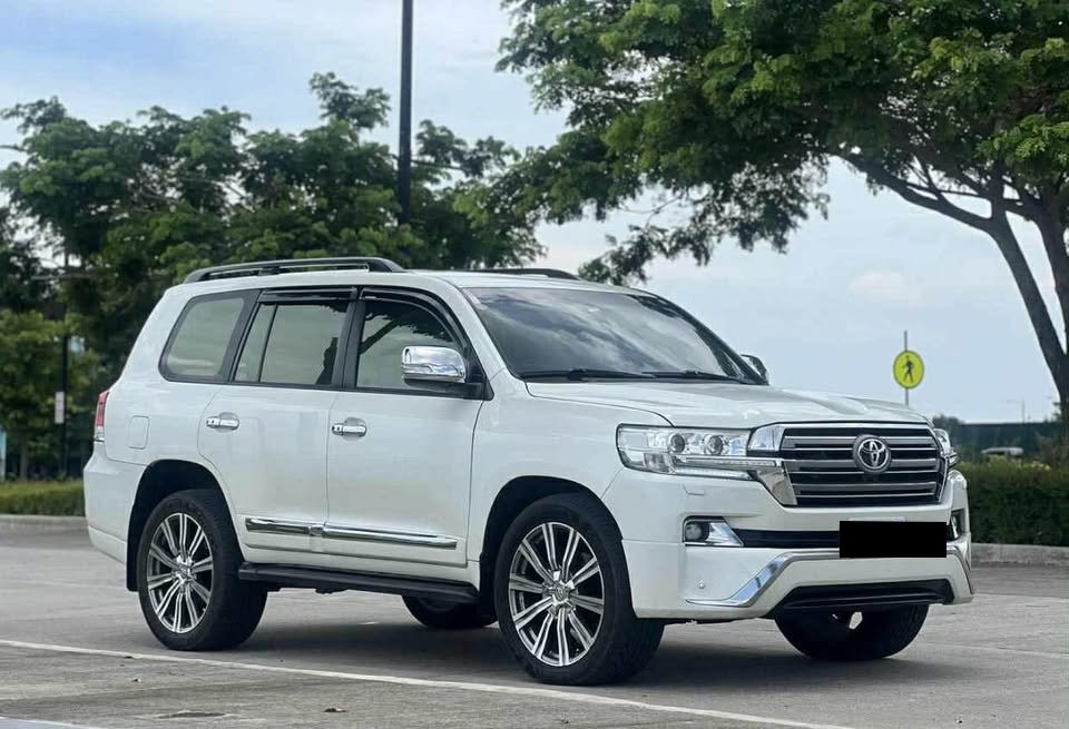 Used 1
                    TOYOTA
                     for Sale Image