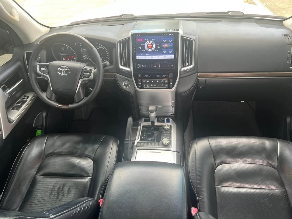 Used 1
                    TOYOTA
                     for Sale Image