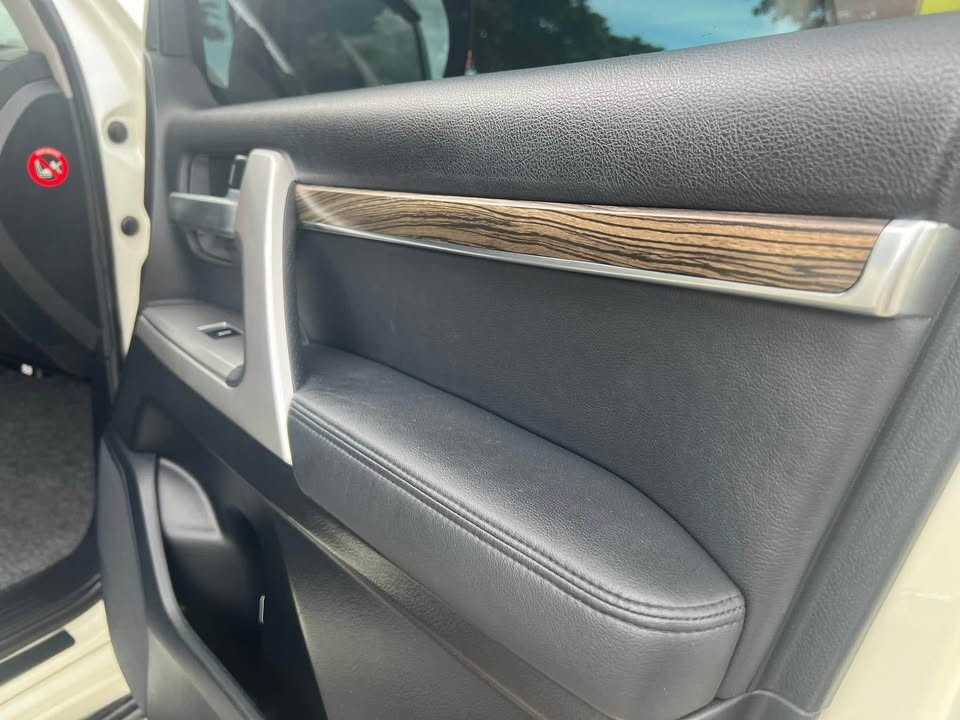 Used 1
                    TOYOTA
                     for Sale Image