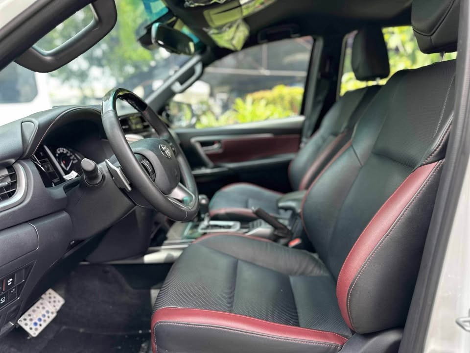 Used 1
                    TOYOTA
                     for Sale Image