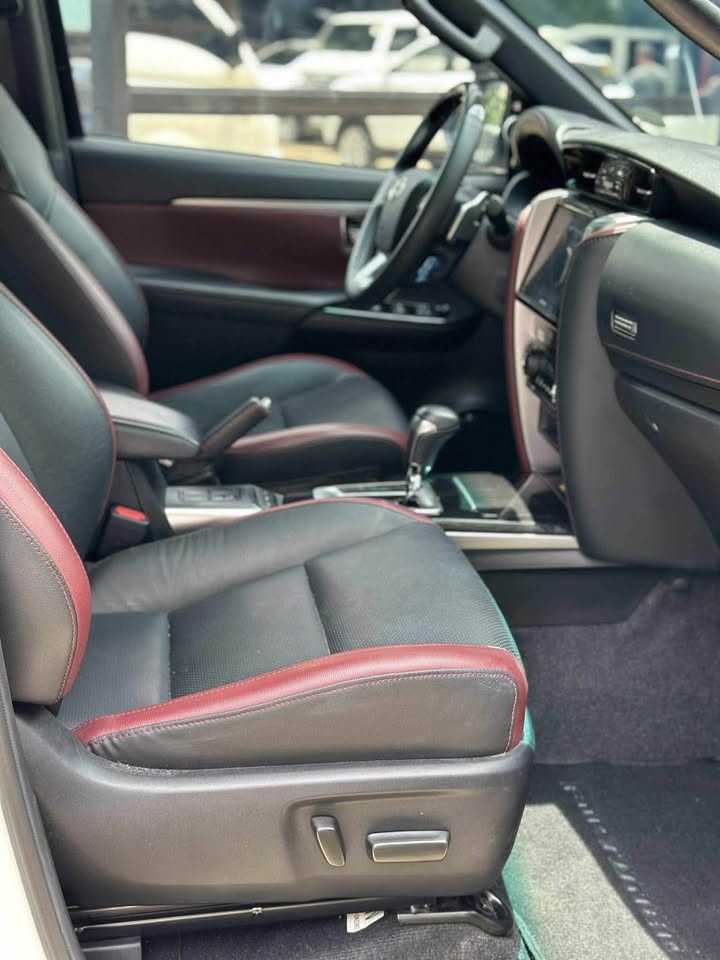 Used 1
                    TOYOTA
                     for Sale Image