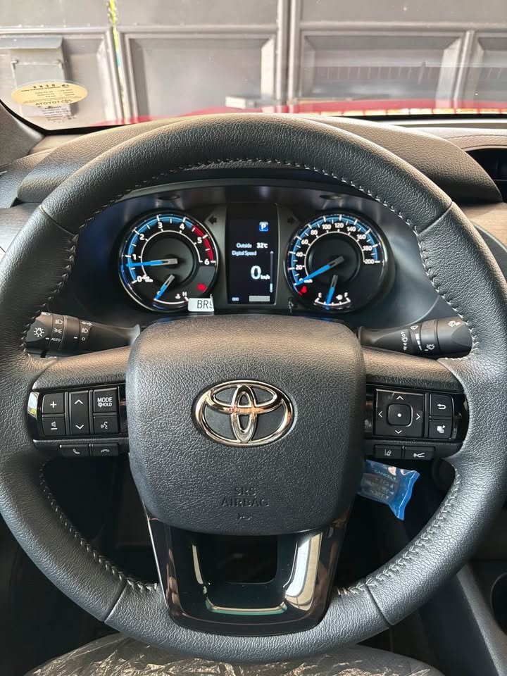 Used 1
                    TOYOTA
                     for Sale Image