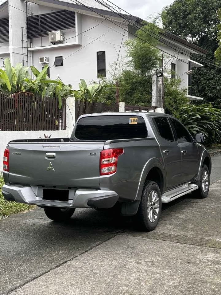 Used 1
                    MITSUBISHI
                     for Sale Image