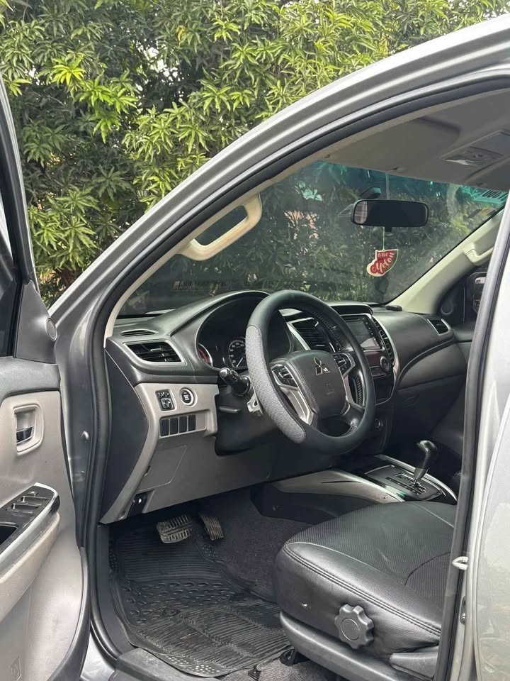 Used 1
                    MITSUBISHI
                     for Sale Image