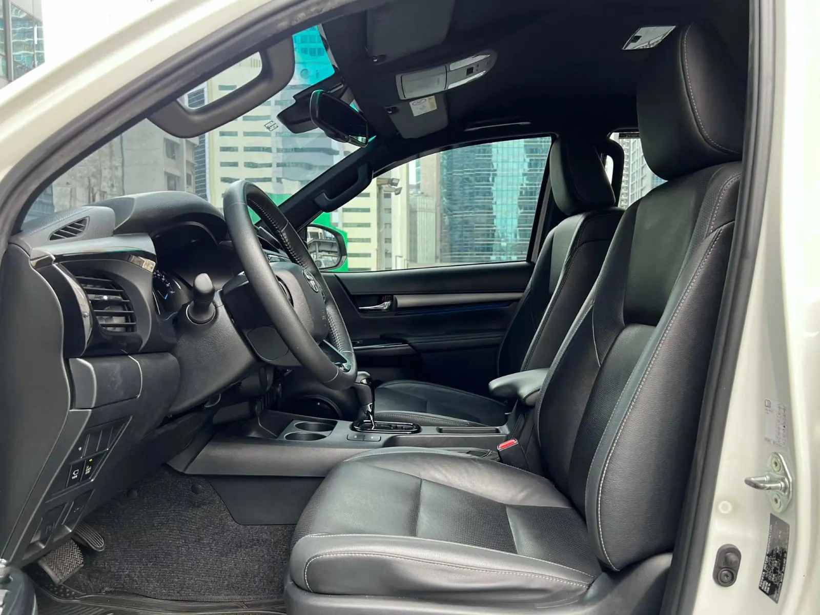 Used 1
                    TOYOTA
                     for Sale Image