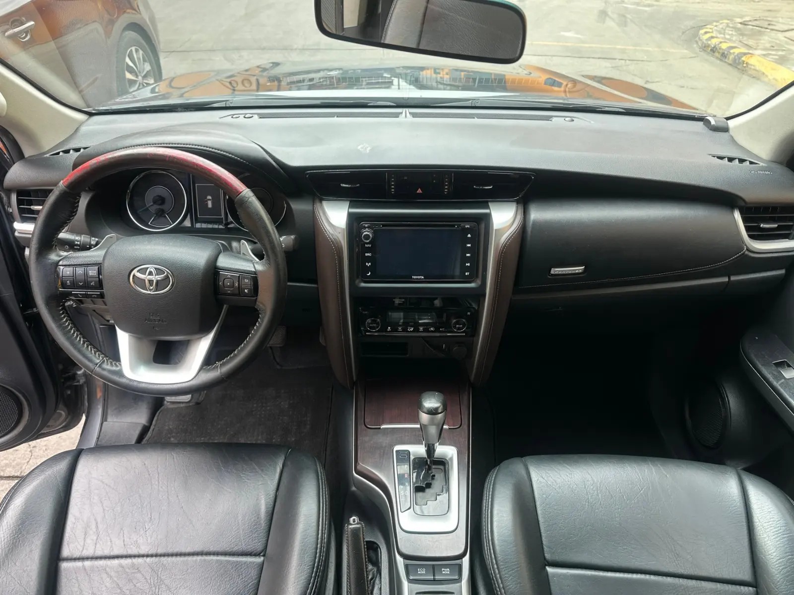 Used 1
                    TOYOTA
                     for Sale Image