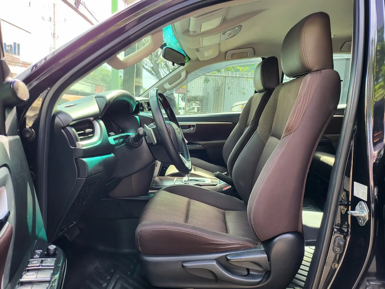 Used 1
                    TOYOTA
                     for Sale Image