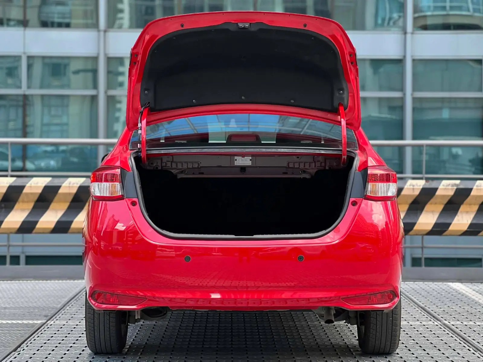 Used 1
                    TOYOTA
                     for Sale Image