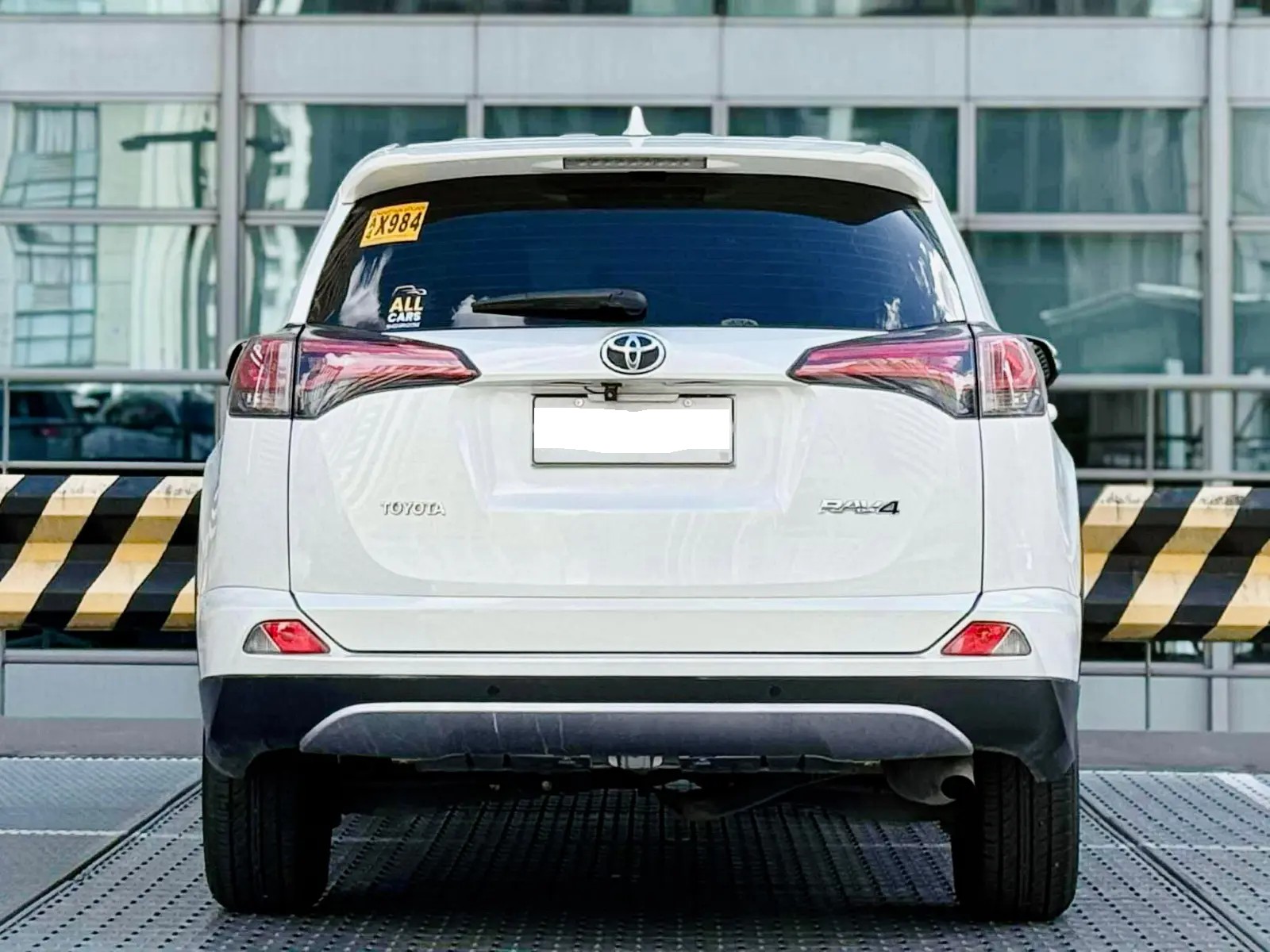 Used 1
                    TOYOTA
                     for Sale Image