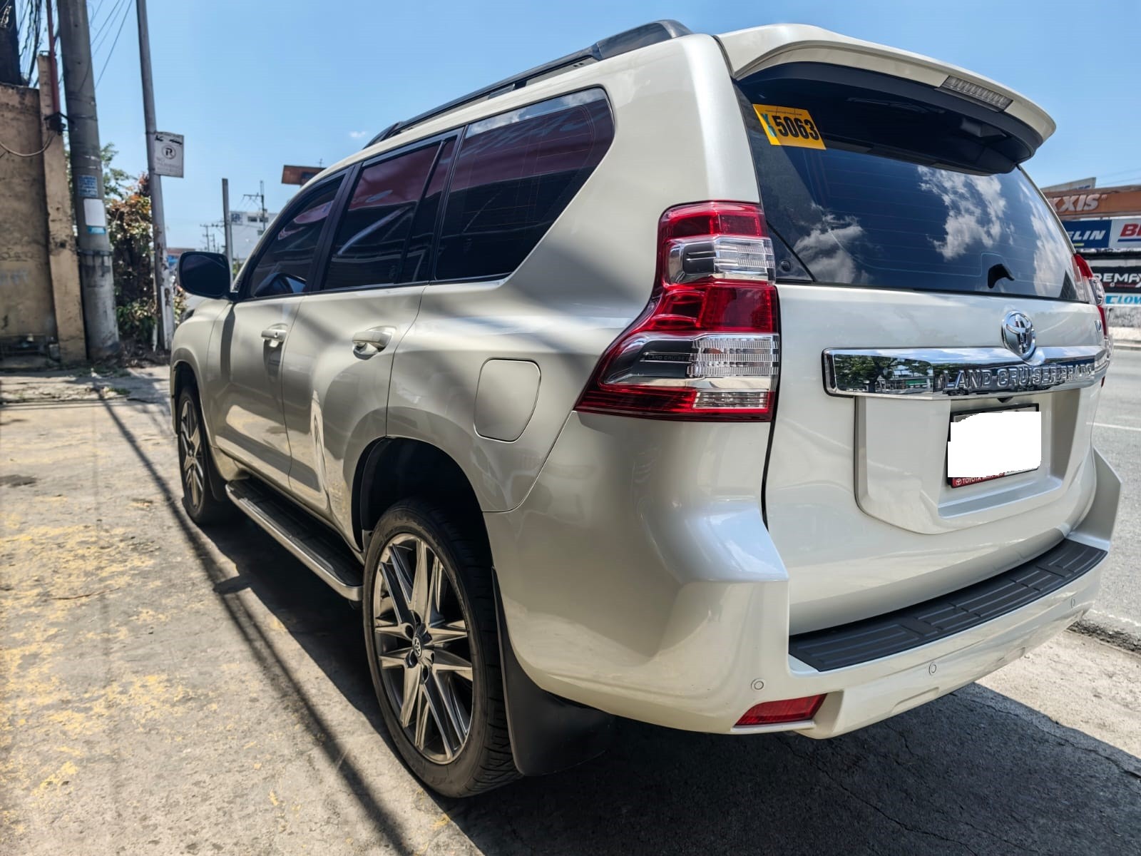 Used 1
                    TOYOTA
                     for Sale Image