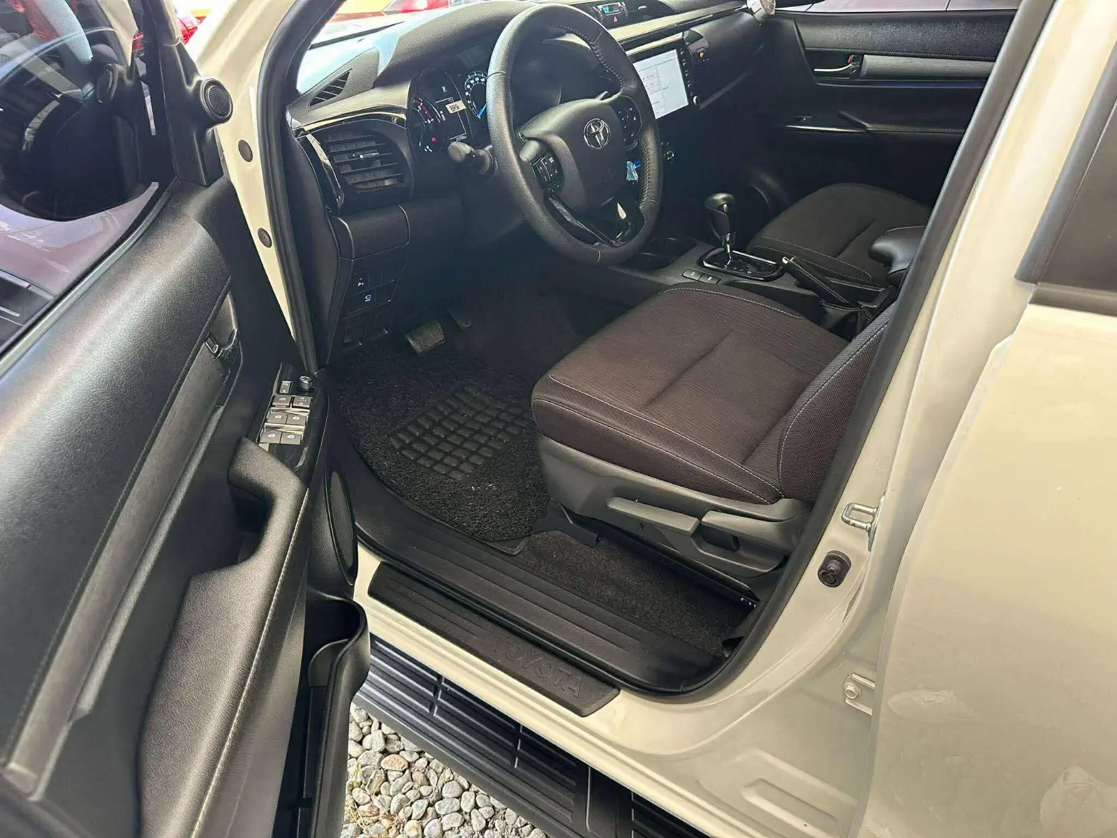 Used 1
                    TOYOTA
                     for Sale Image