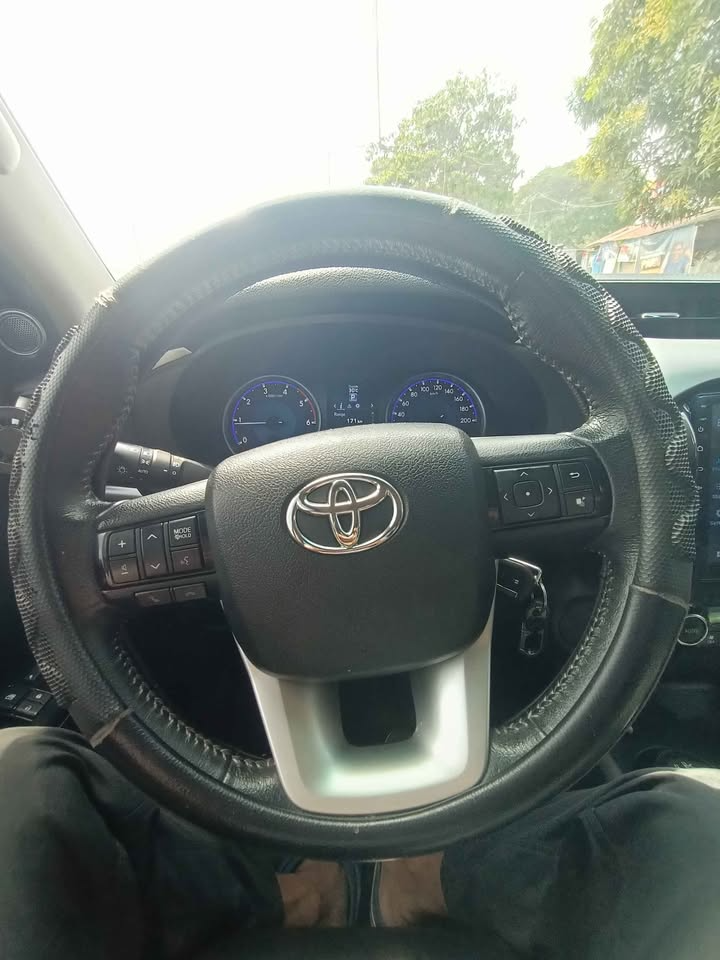 Used 4
                    TOYOTA
                     for Sale Image