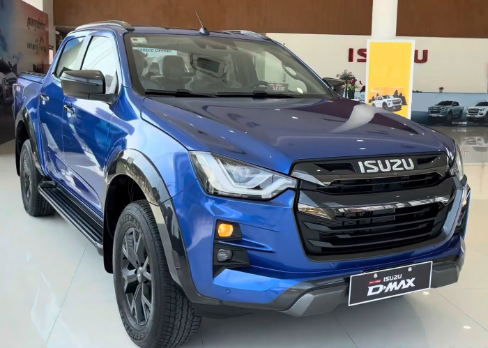 Used 1
                    ISUZU
                     for Sale Image