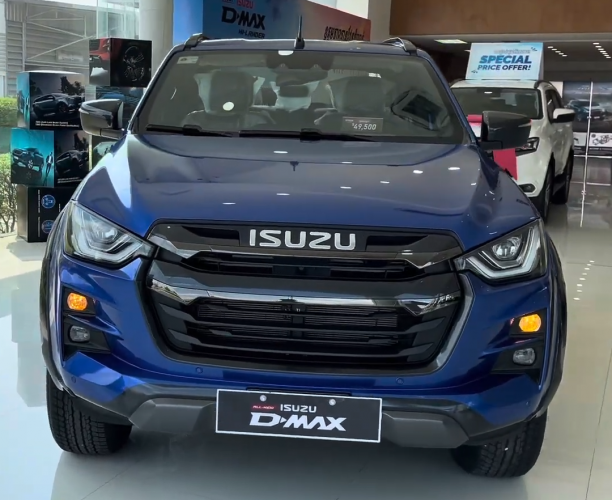 Used 1
                    ISUZU
                     for Sale Image