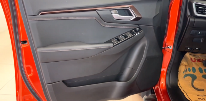 Used 2
                    ISUZU
                     for Sale Image