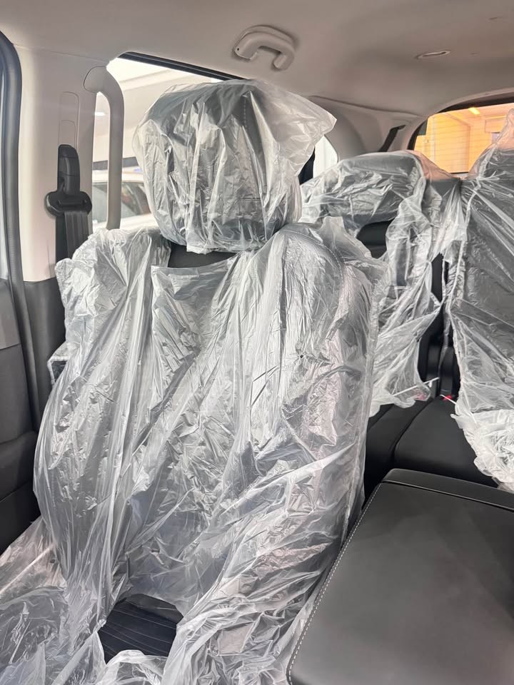 Used 2
                    ISUZU
                     for Sale Image