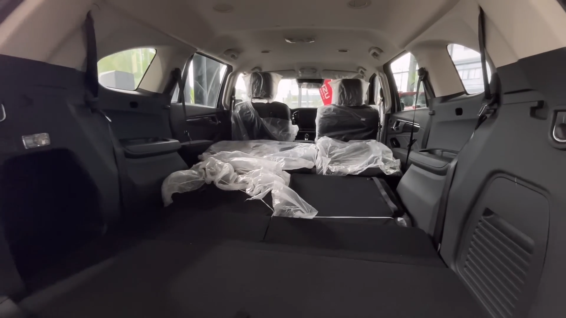 Used 1
                    ISUZU
                     for Sale Image