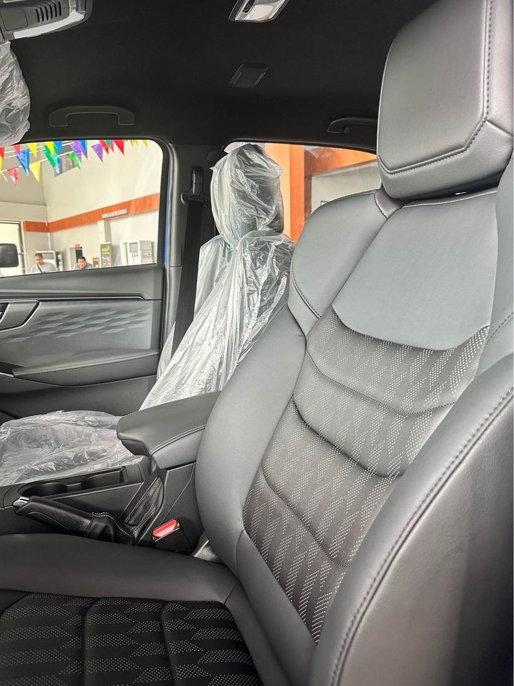 Used 1
                    ISUZU
                     for Sale Image