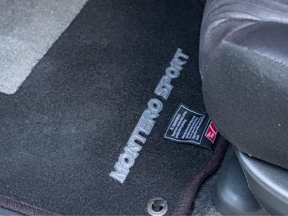 Used 1
                    MITSUBISHI
                     for Sale Image