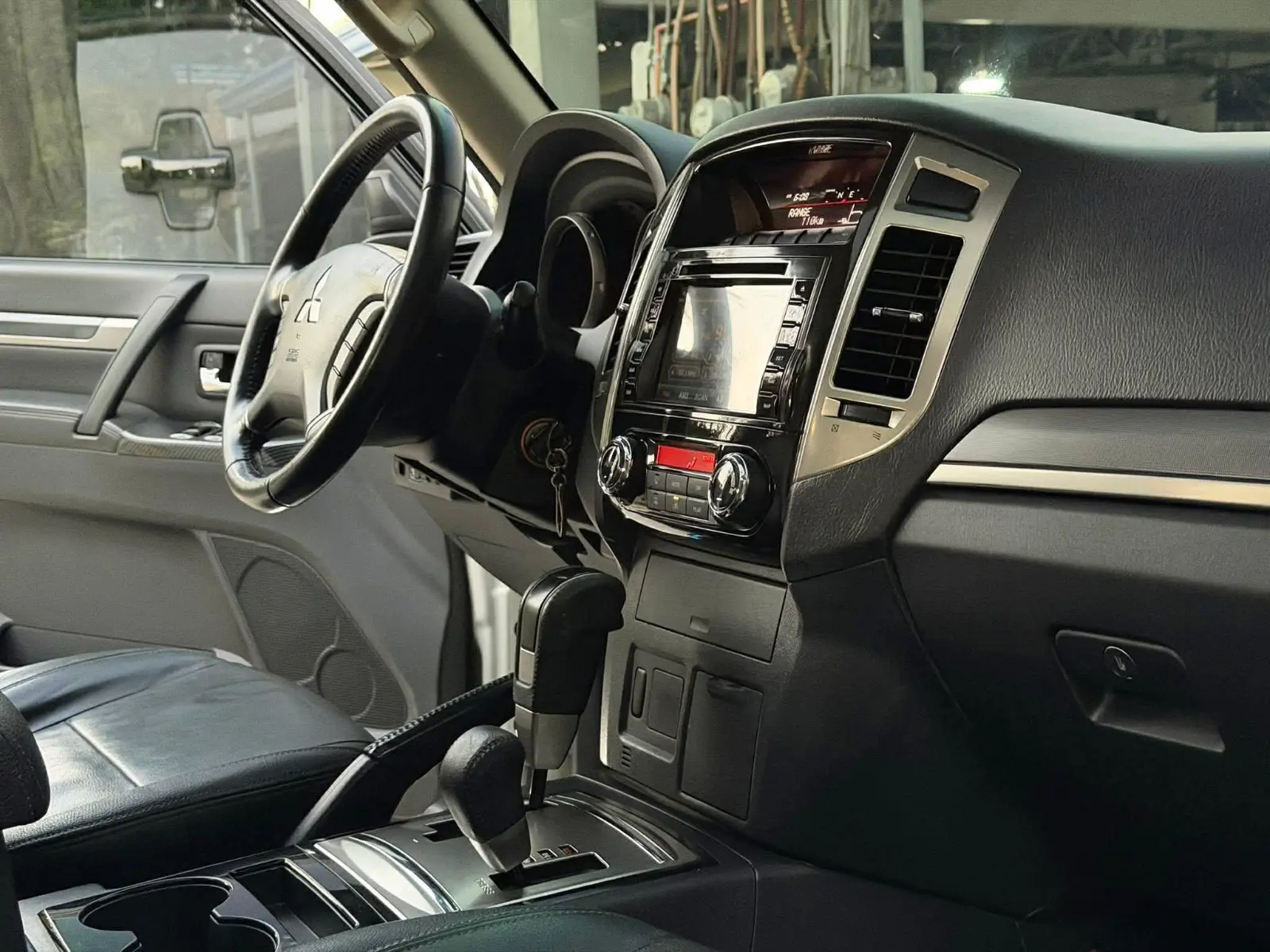 Used 1
                    MITSUBISHI
                     for Sale Image