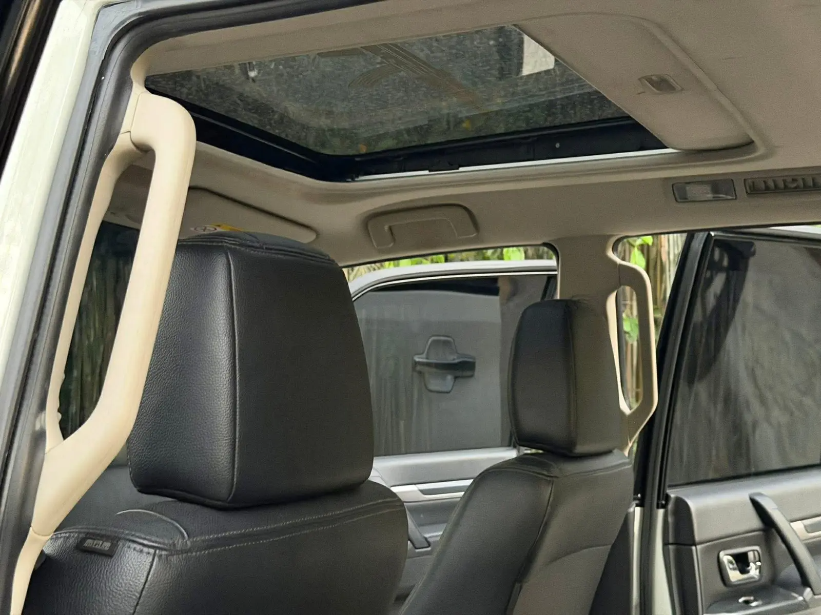 Used 1
                    MITSUBISHI
                     for Sale Image