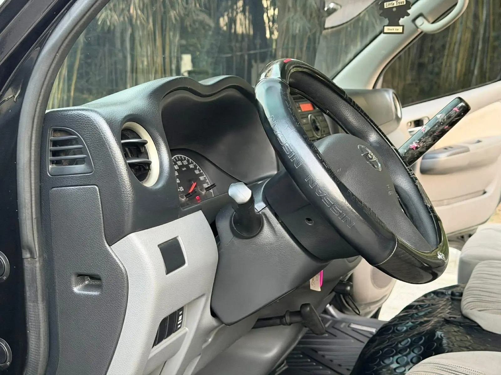 Used 1
                    NISSAN
                     for Sale Image