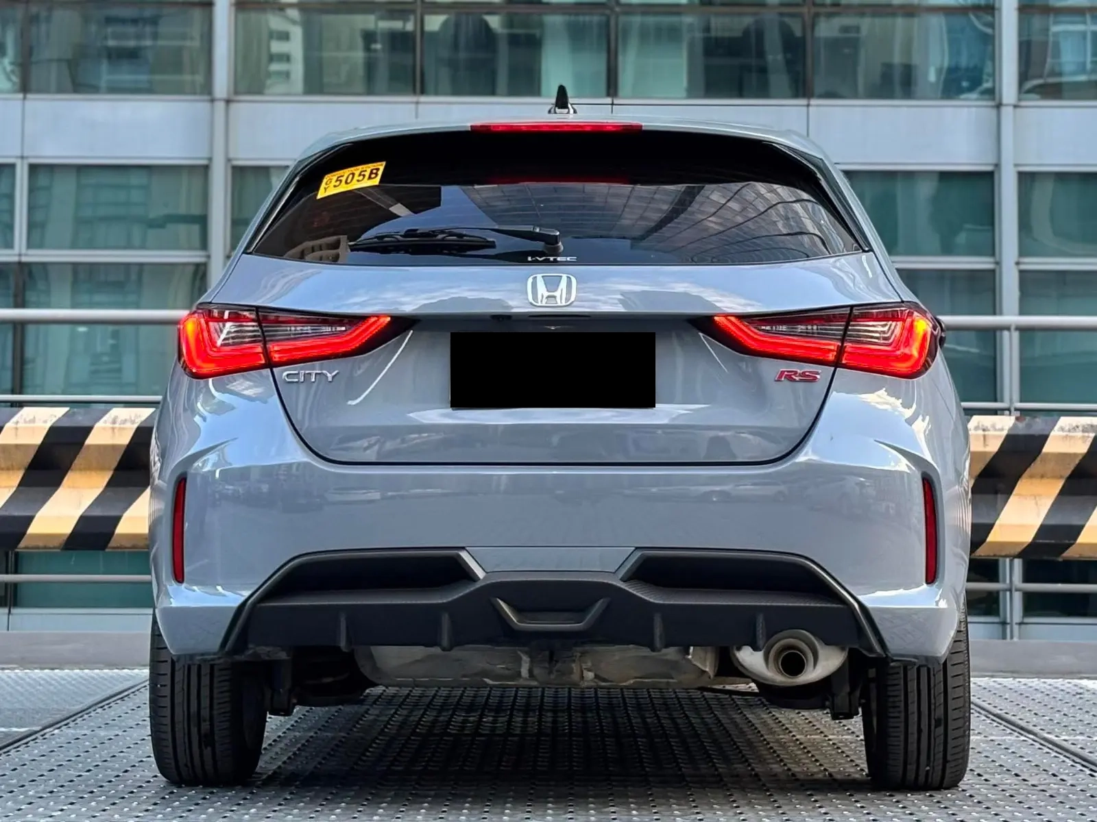 Used 1
                    HONDA
                     for Sale Image