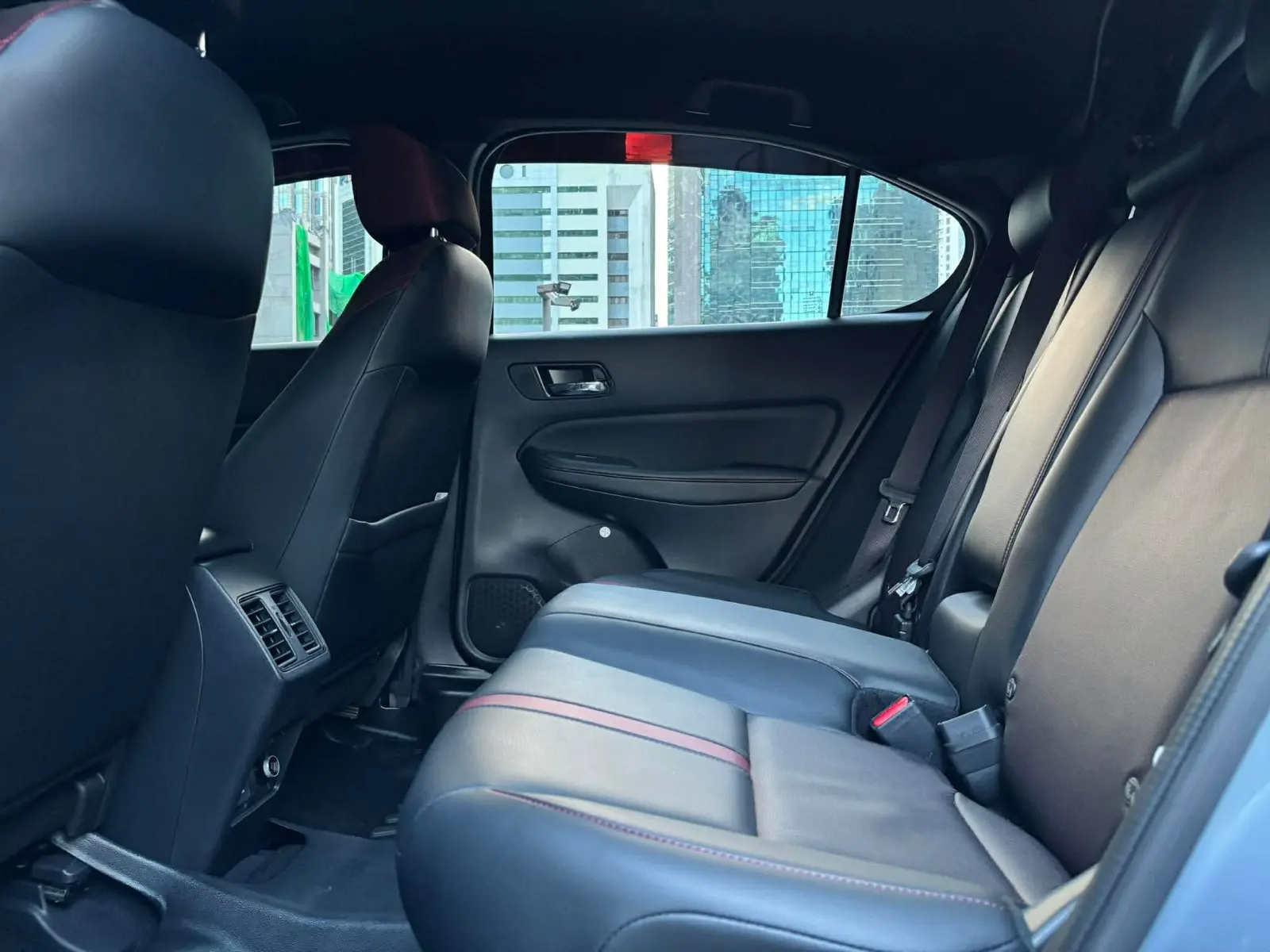 Used 1
                    HONDA
                     for Sale Image