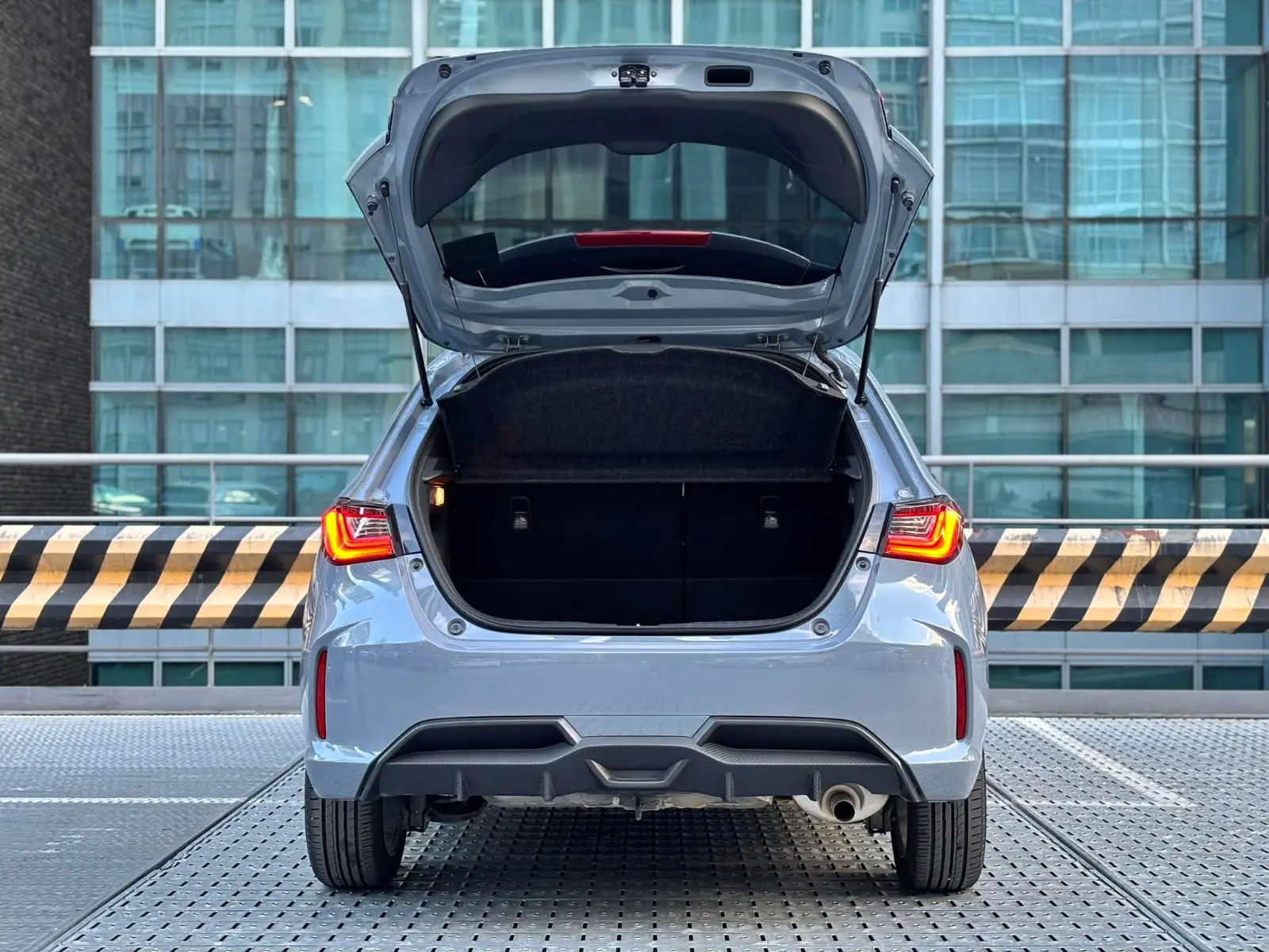 Used 1
                    HONDA
                     for Sale Image