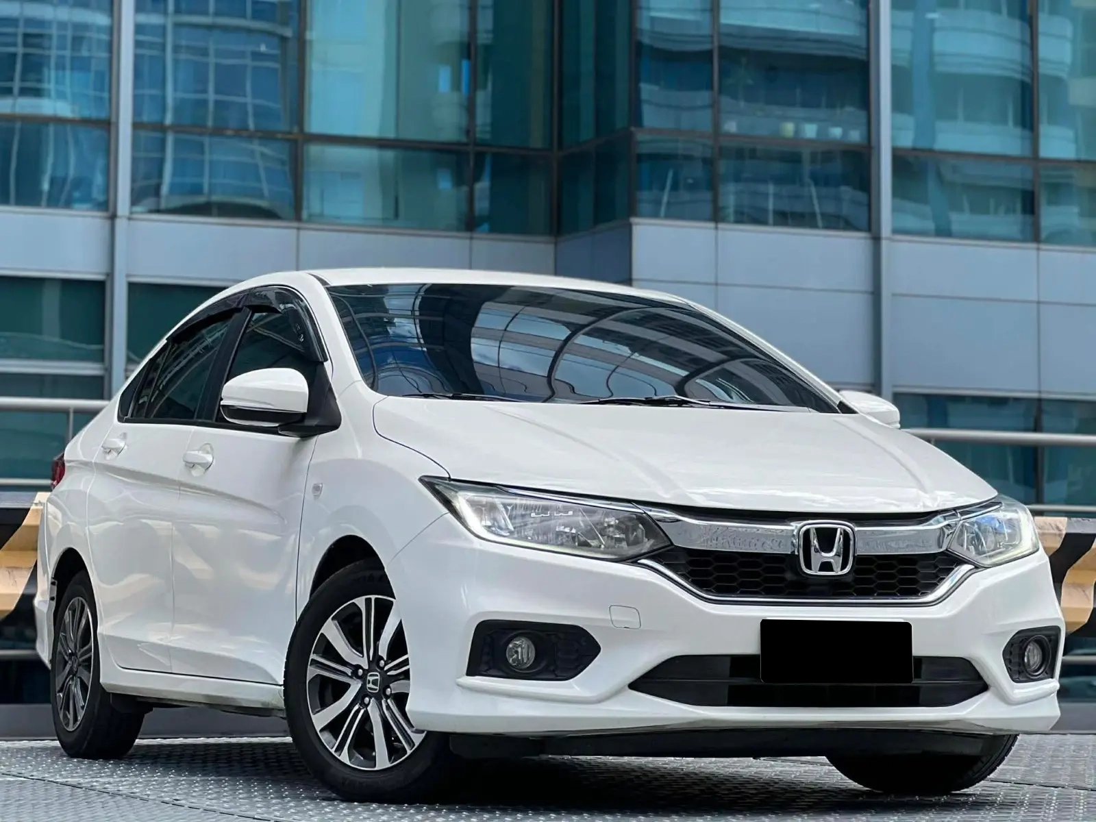 Used 1
                    HONDA
                     for Sale Image