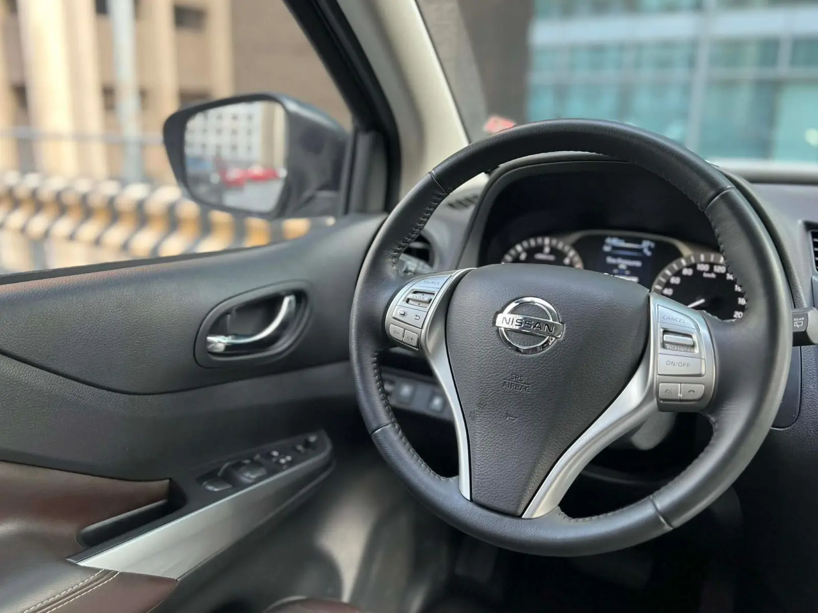 Used 1
                    NISSAN
                     for Sale Image