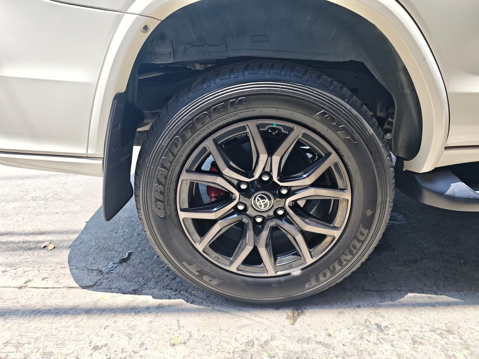 Used 1
                    TOYOTA
                     for Sale Image