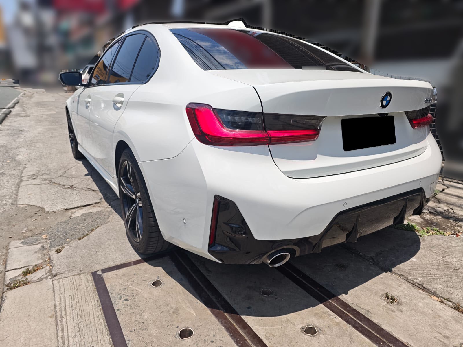 Used 1
                    BMW
                     for Sale Image