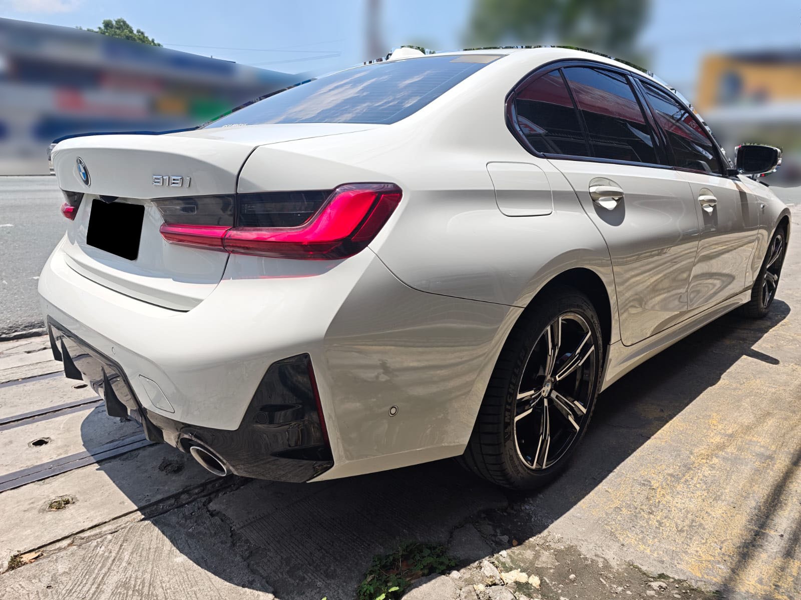 Used 1
                    BMW
                     for Sale Image