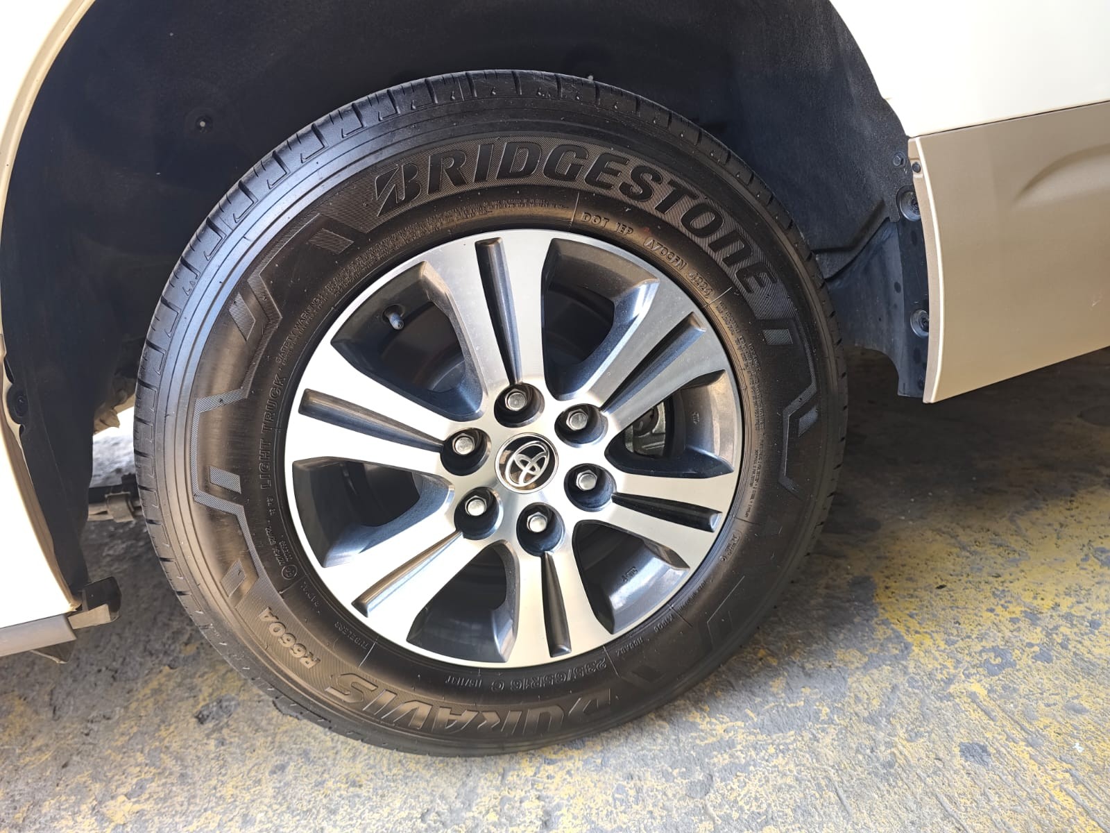 Used 1
                    TOYOTA
                     for Sale Image