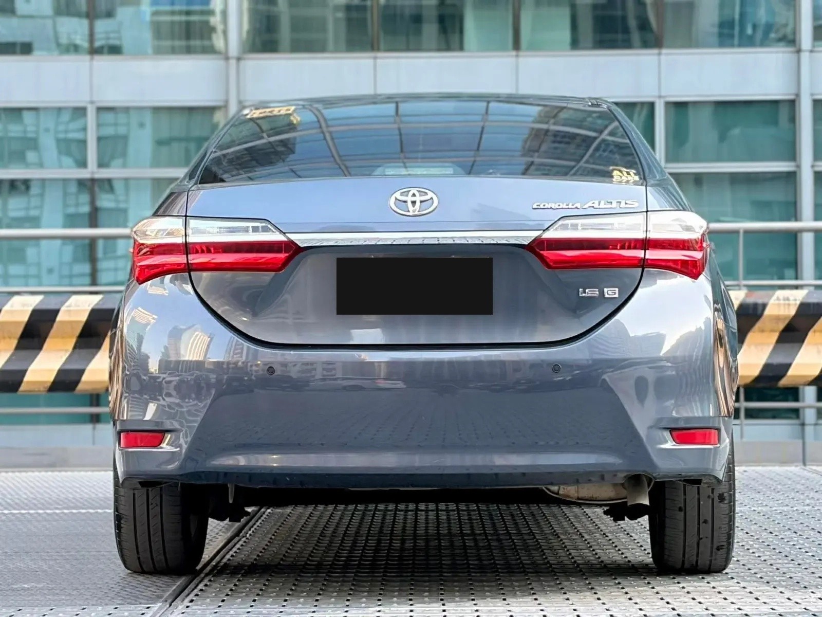 Used 1
                    TOYOTA
                     for Sale Image