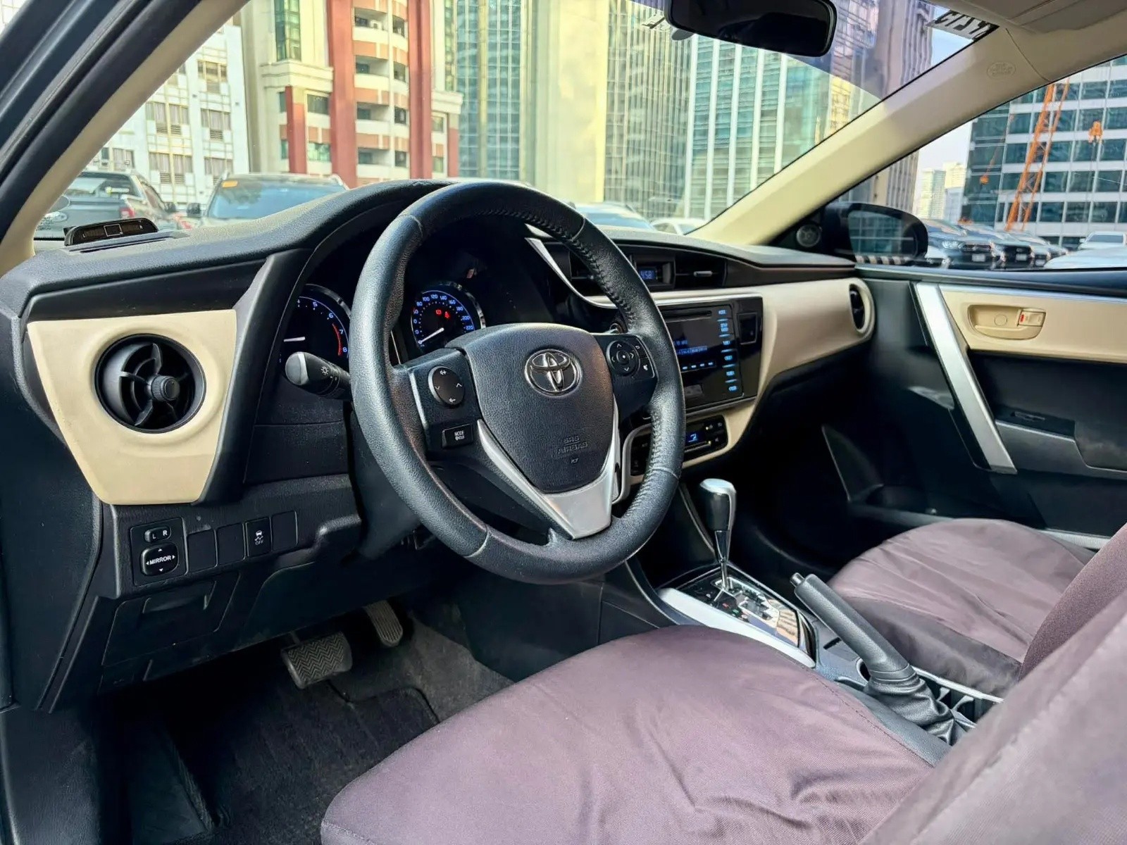 Used 1
                    TOYOTA
                     for Sale Image