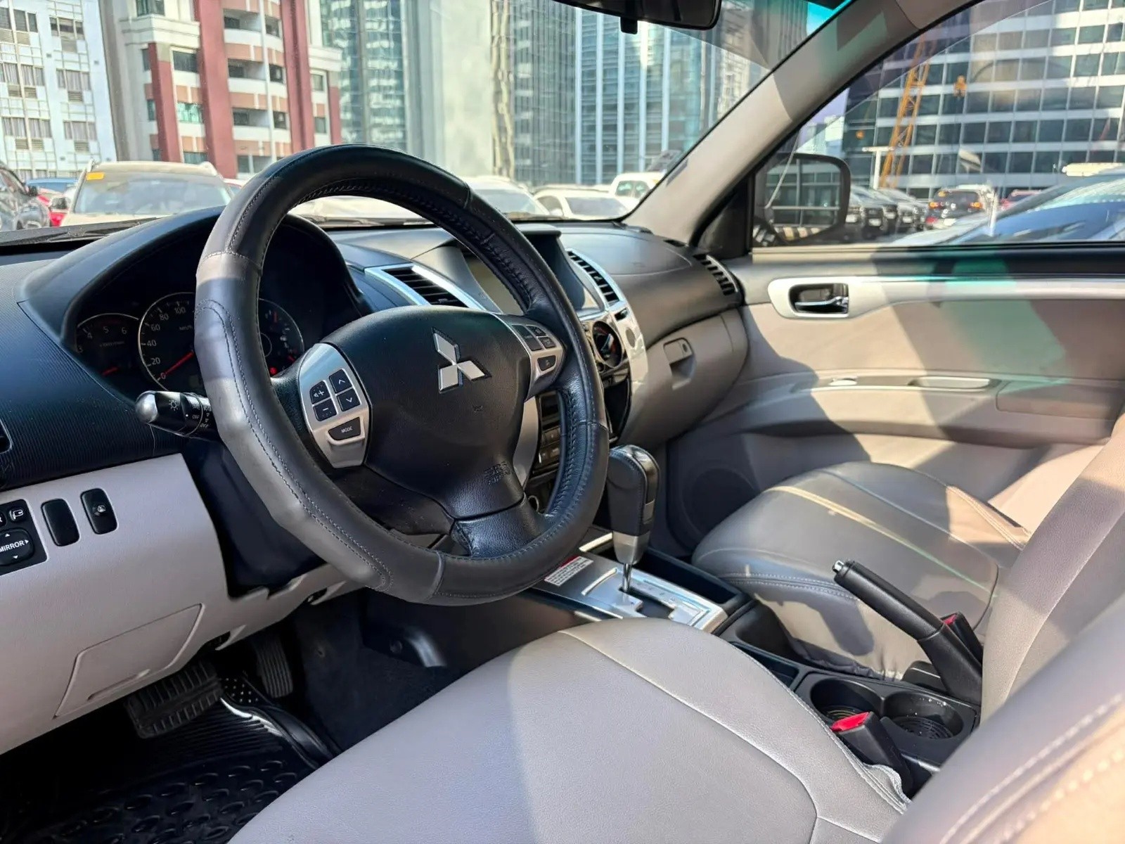 Used 1
                    MITSUBISHI
                     for Sale Image