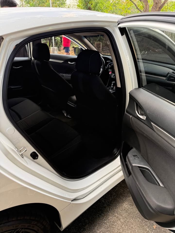 Used 1
                    HONDA
                     for Sale Image