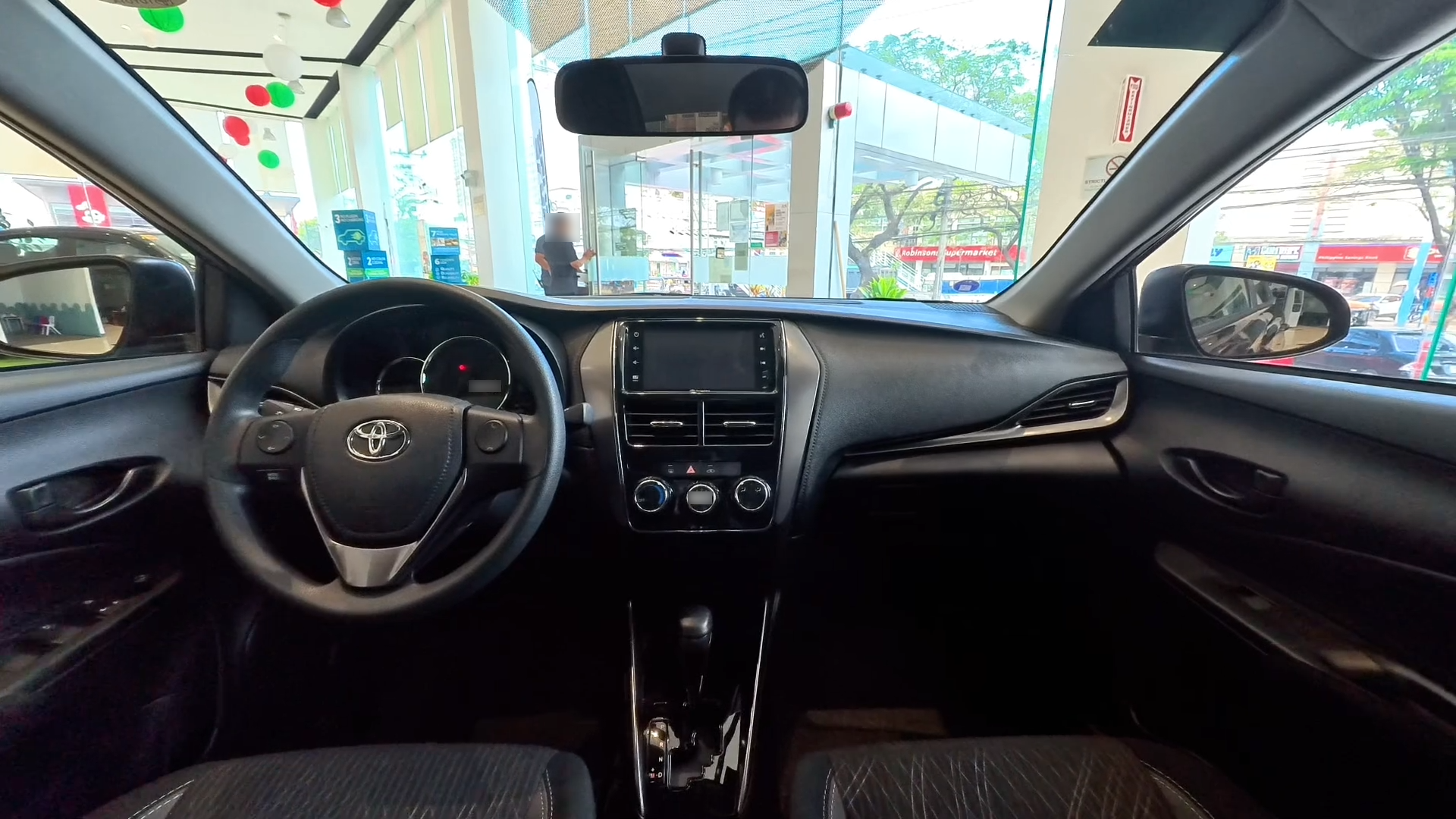 Used 1
                    TOYOTA
                     for Sale Image