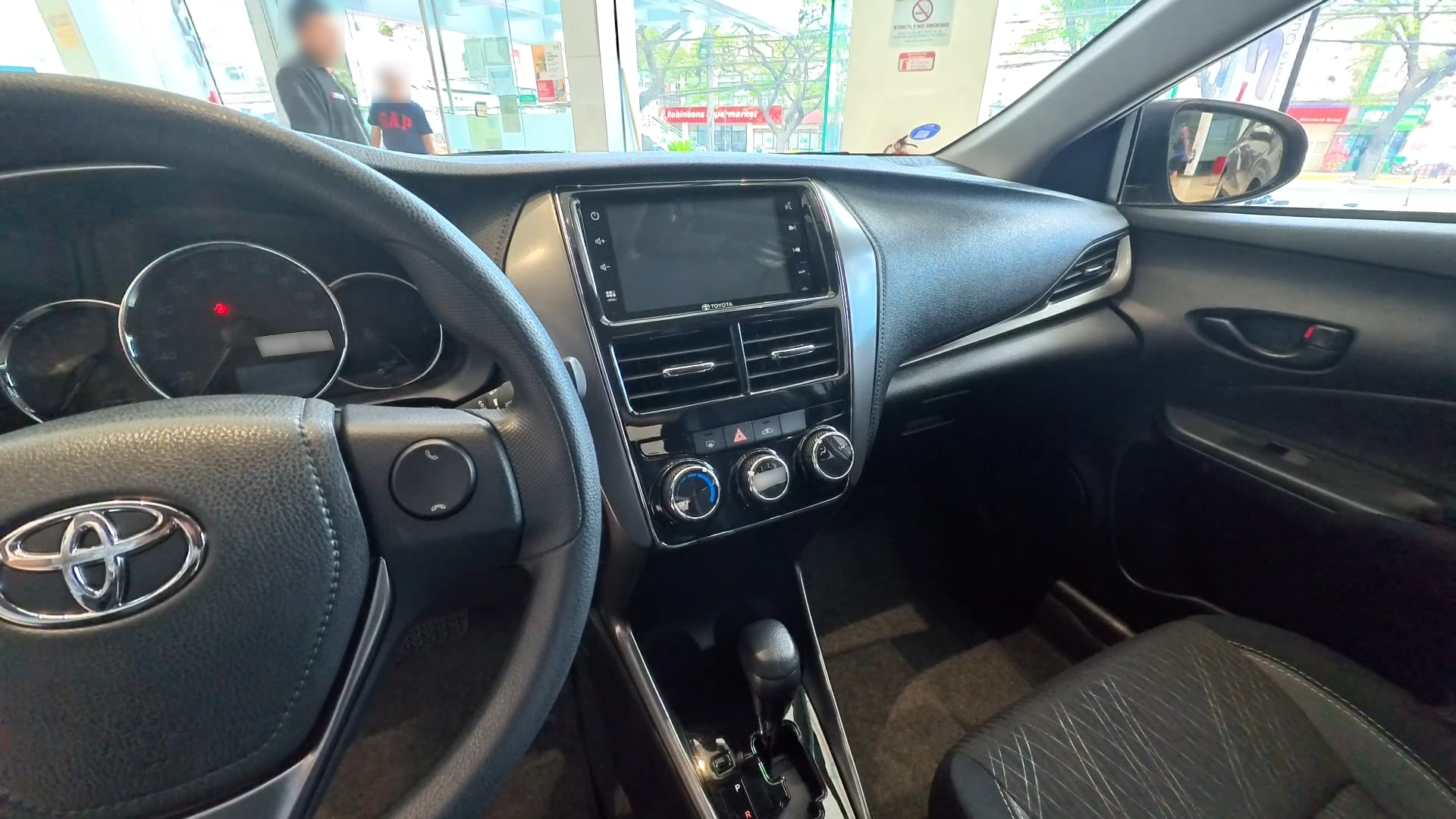 Used 1
                    TOYOTA
                     for Sale Image