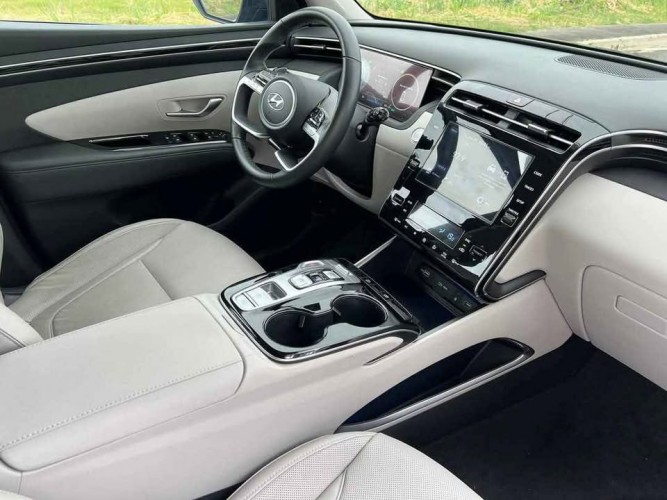 Used 
                    HYUNDAI
                     for Sale Image