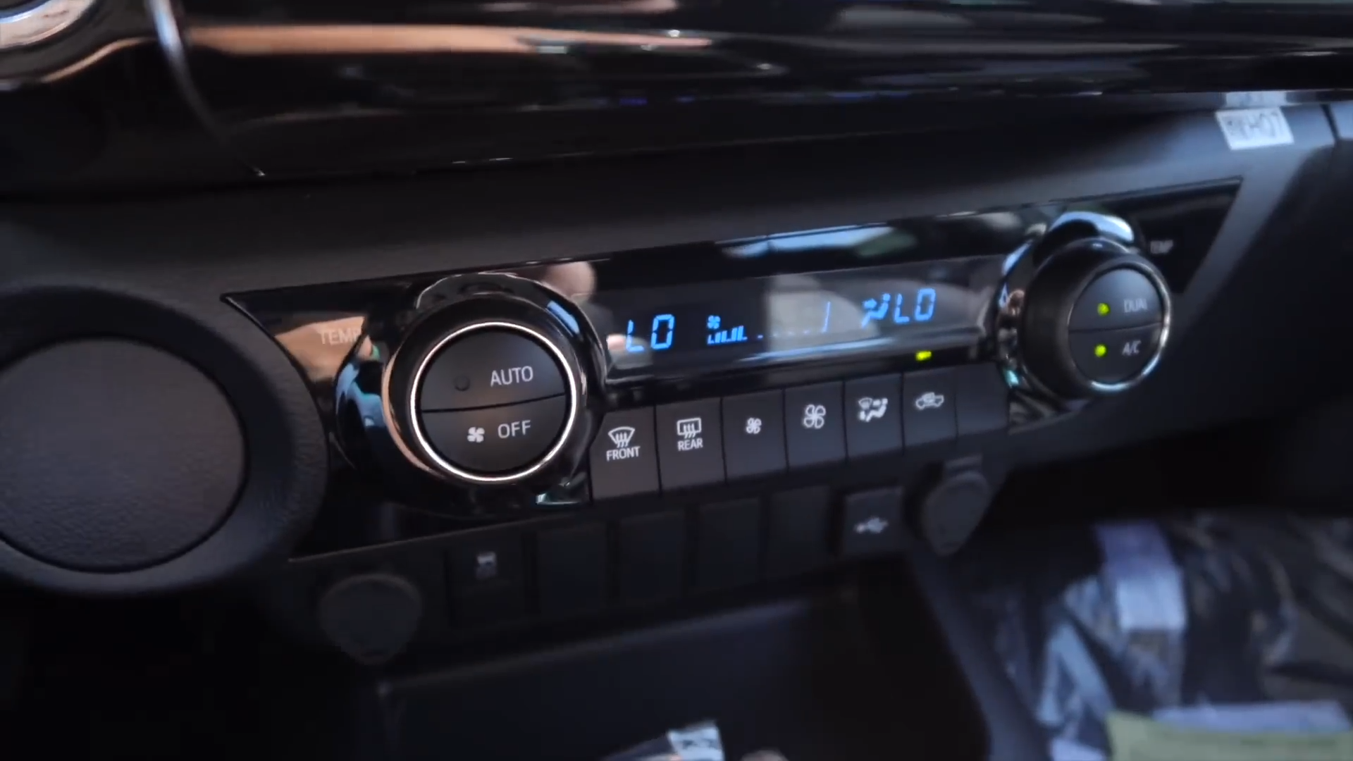 Used 1
                    TOYOTA
                     for Sale Image