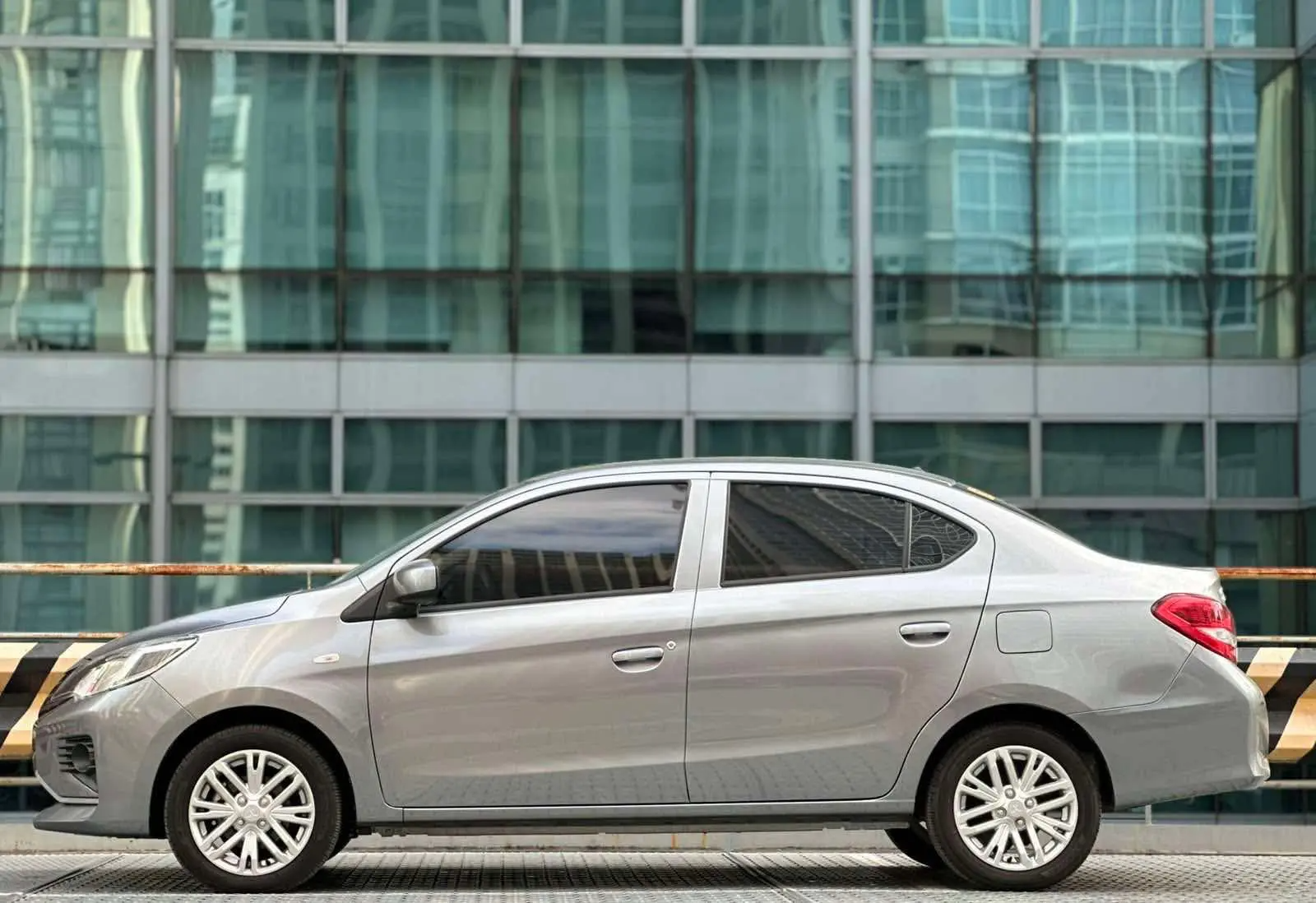 Used 1
                    MITSUBISHI
                     for Sale Image